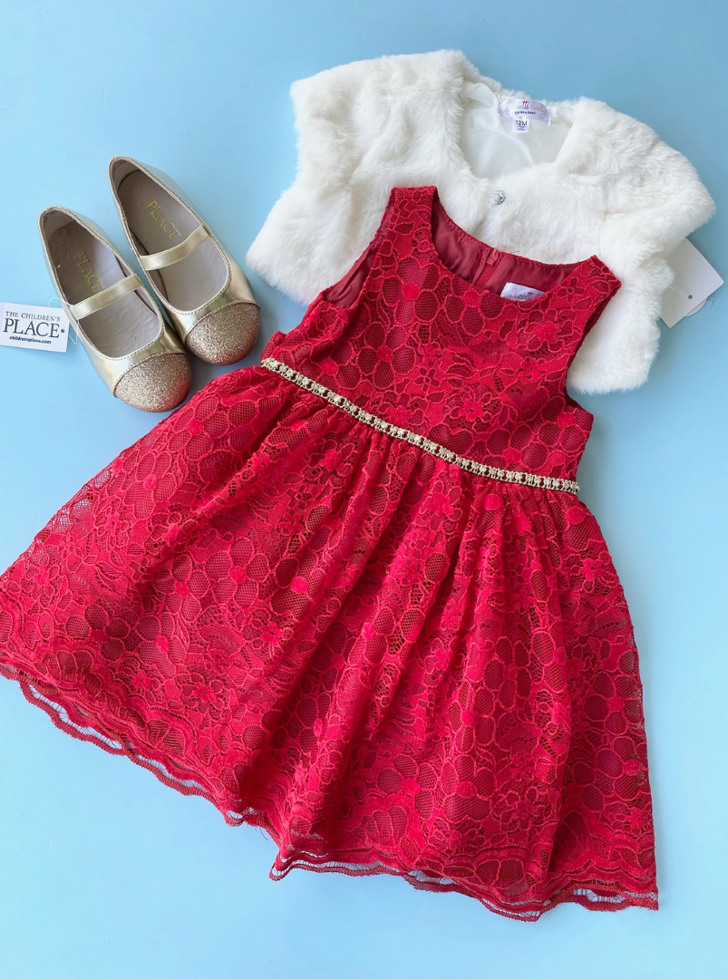 VESTIDO ROJO BLONDA CHALECO BLANCO