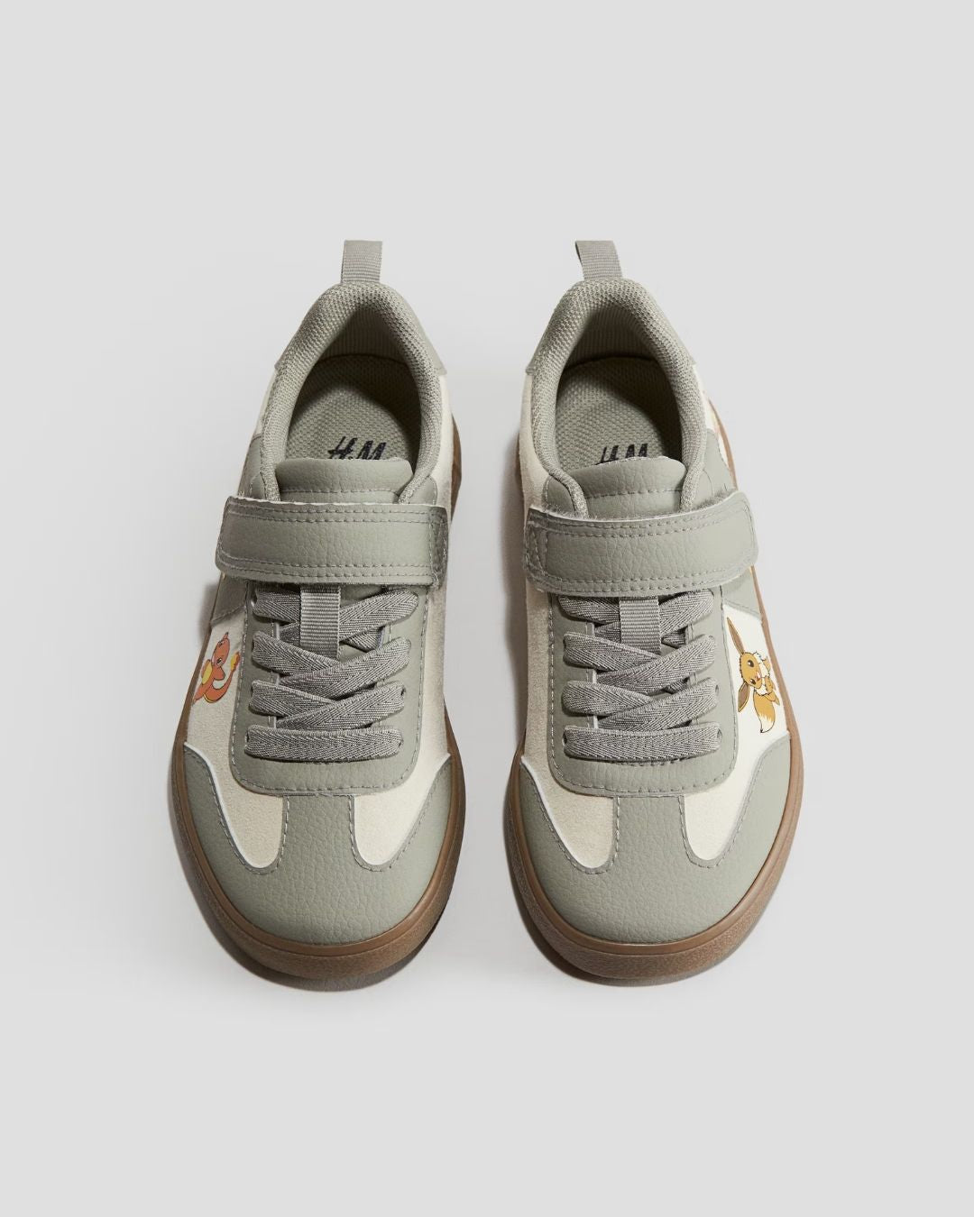 TENIS POKEMON H & M