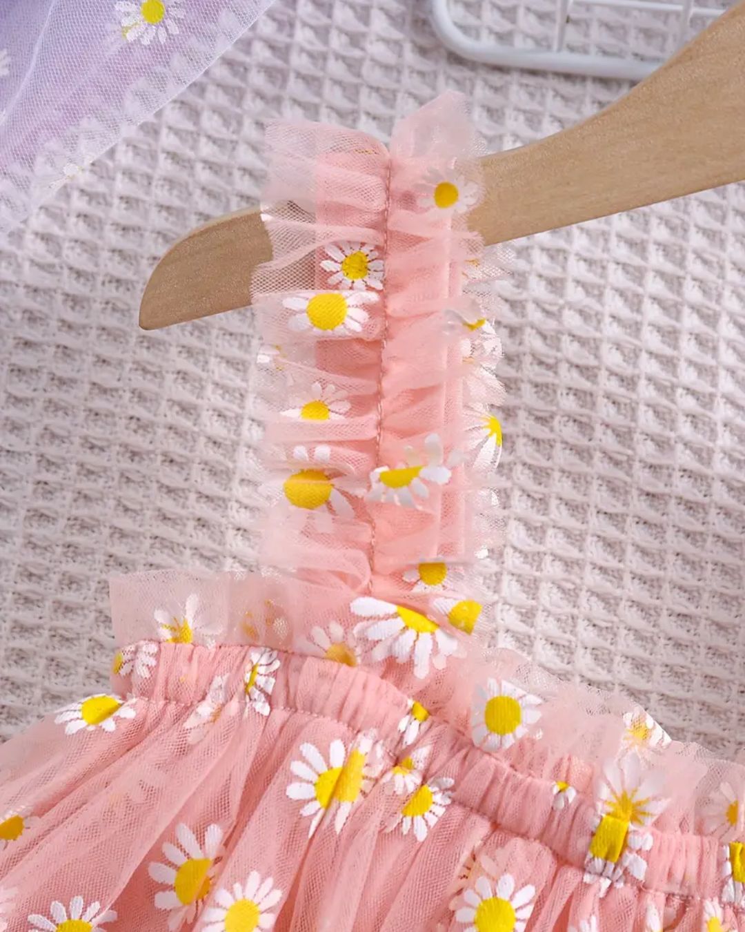 VESTIDO ROSADO FLORES BLANCAS