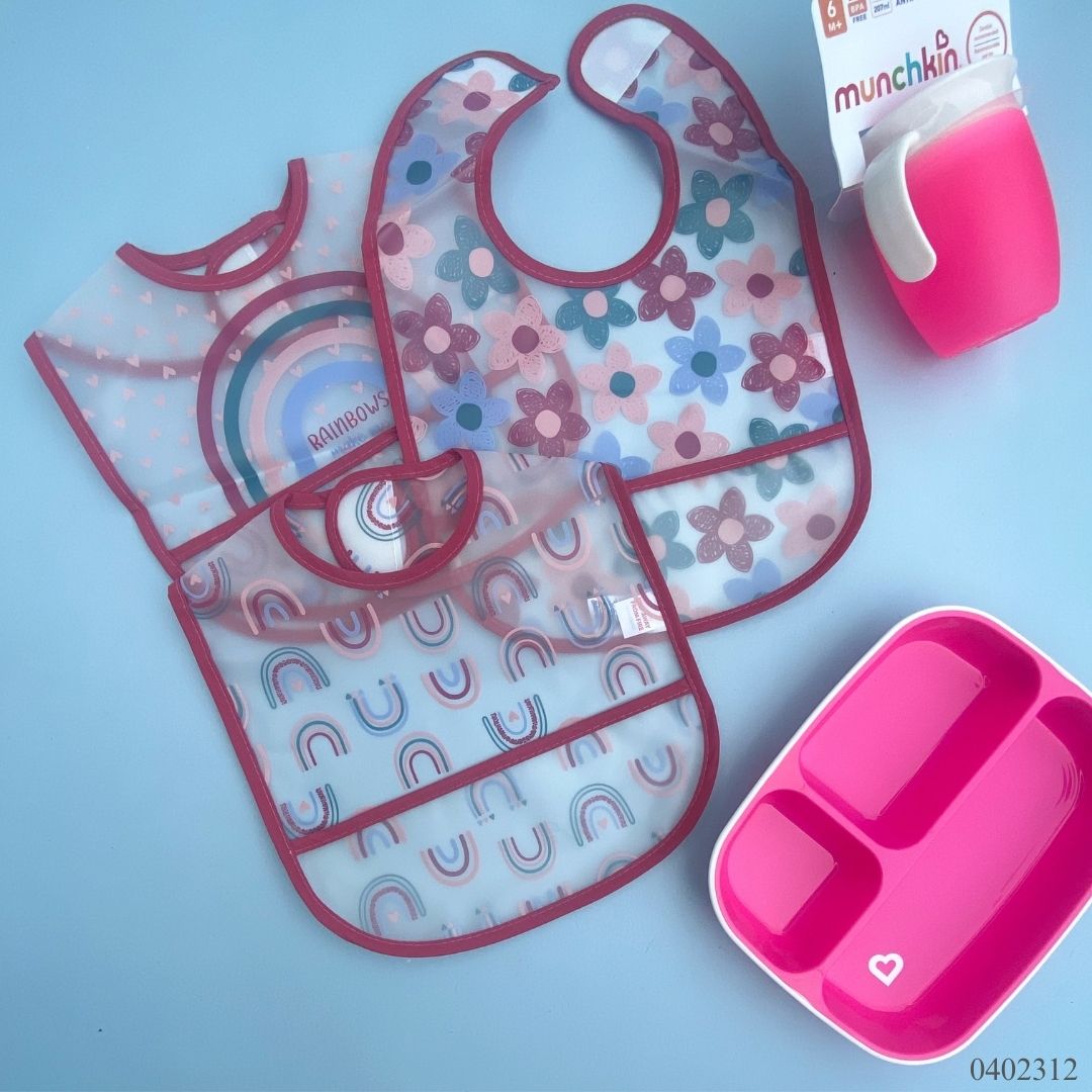 BABERO DE ARCOIRIS CORAZONES