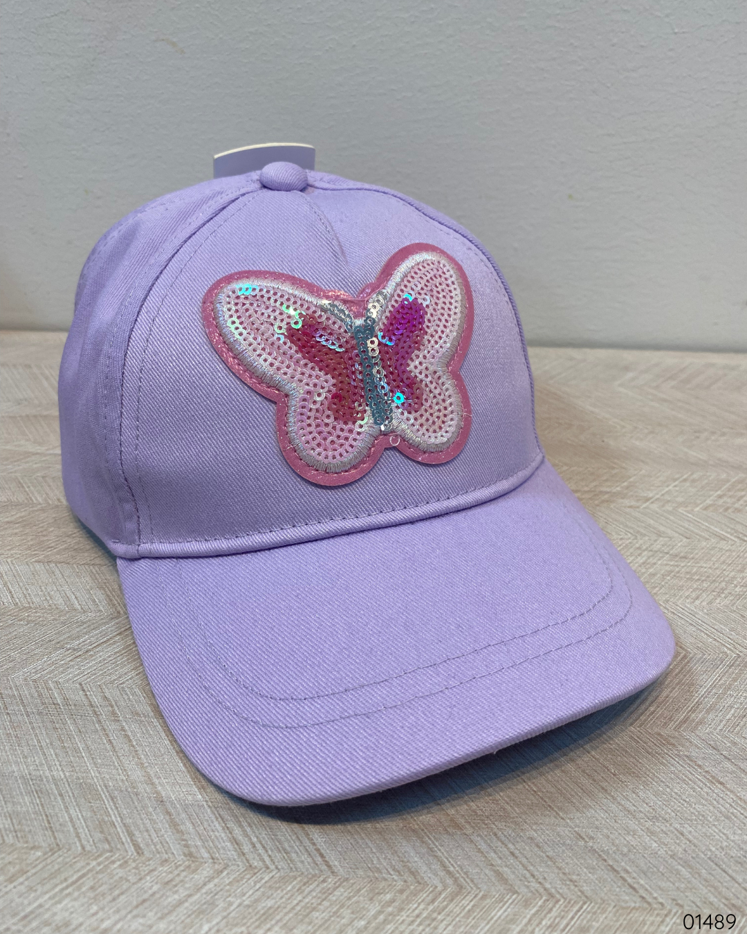 GORRA MORADA MARIPOSA