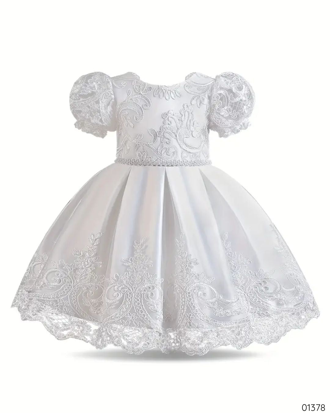 VESTIDO BLANCO CON PERLAS