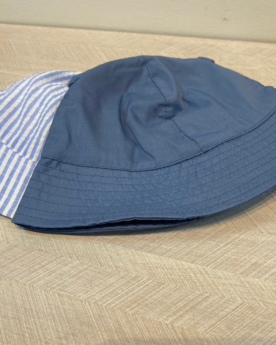 SET DE GORRO 2 PZS OREJITAS