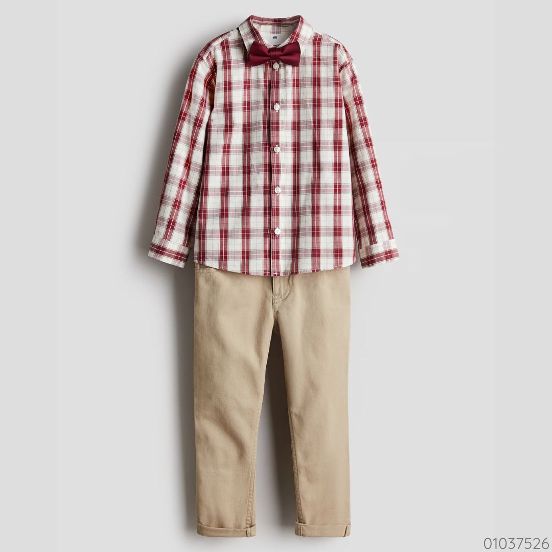 TRAJE H&M FORM CAMISA ROJA CORBATIN
