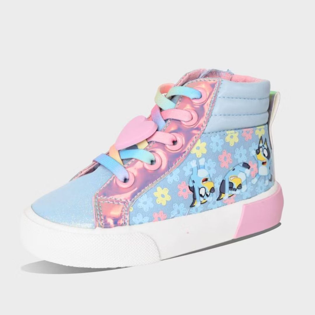 TENIS BLUEY FLORES Y CORAZON
