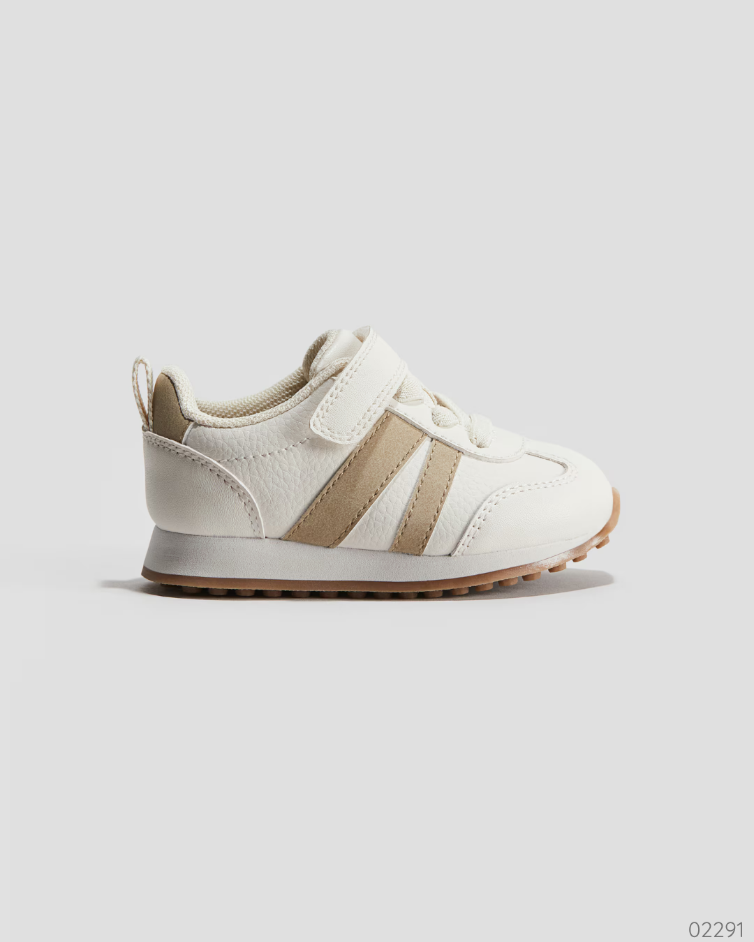 TENIS H&M CAFE Y BLANCO