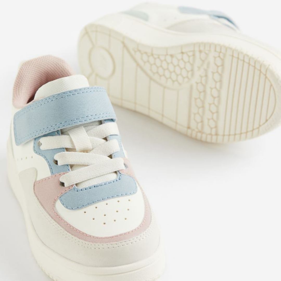 TENIS H&M NIÑA COLORES