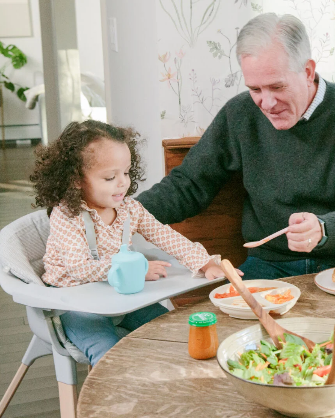 SILLA DE COMER STOKKE CLIKK GRIS