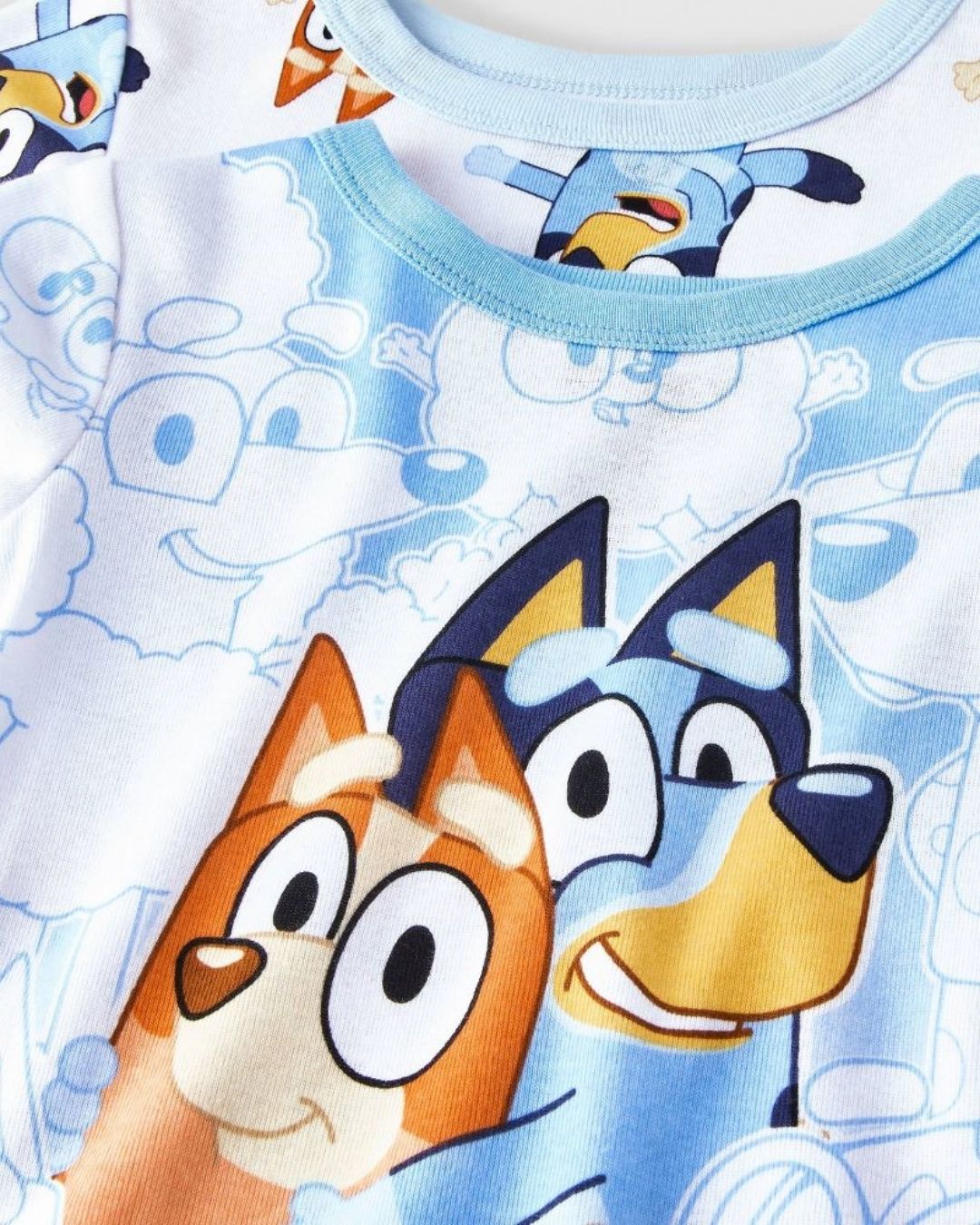 SET DE PIJAMAS BLUEY AZUL Y BLANCO