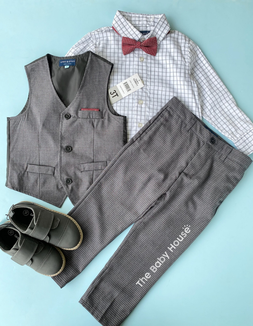 TRAJE FORMAL CHALECO GRIS CORBATIN ROJO