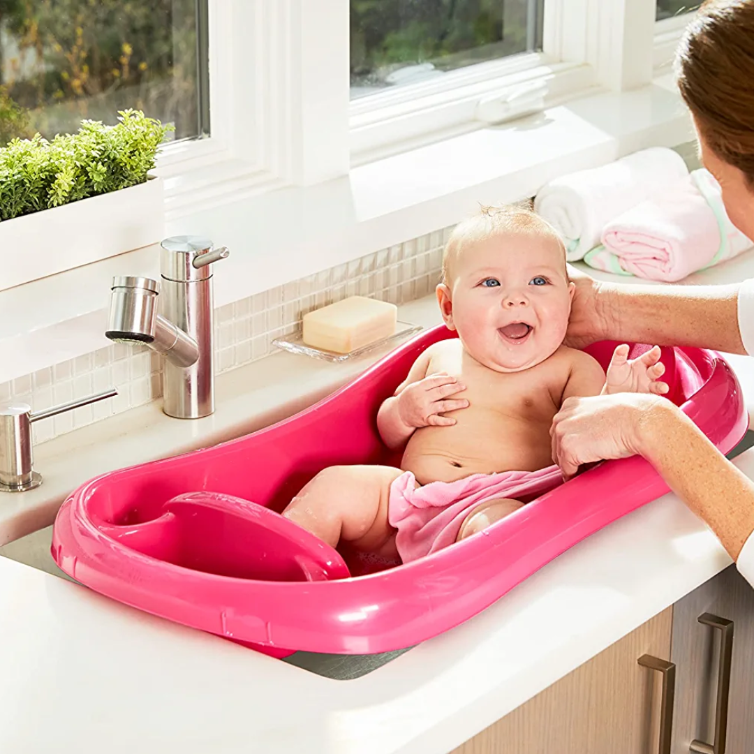 BAÑERA ROSADA CON SOPORTE THE FIRST YEARS
