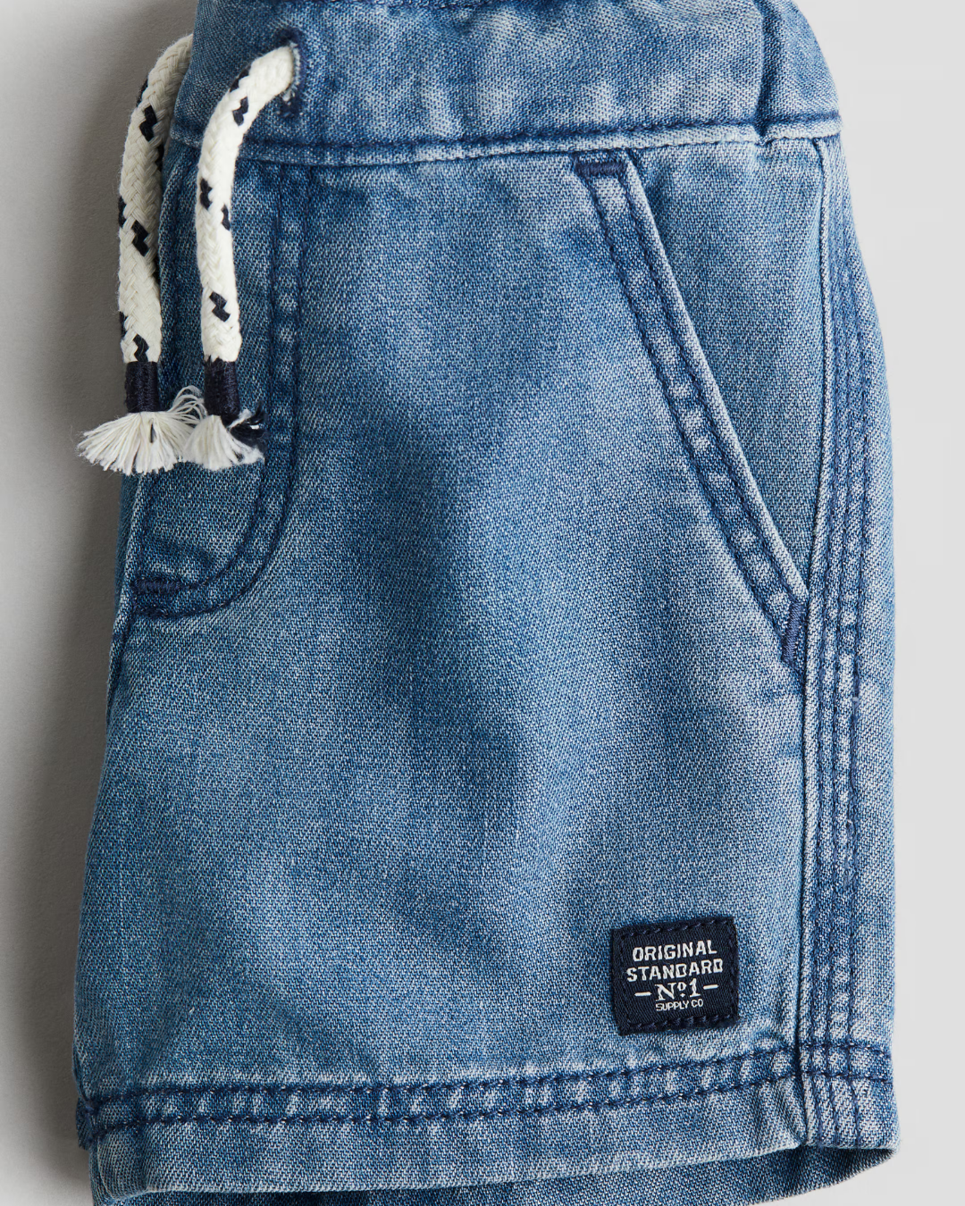 SHORT AZUL HYM