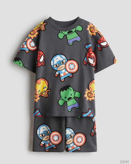 TRAJE AVENGERS H&M