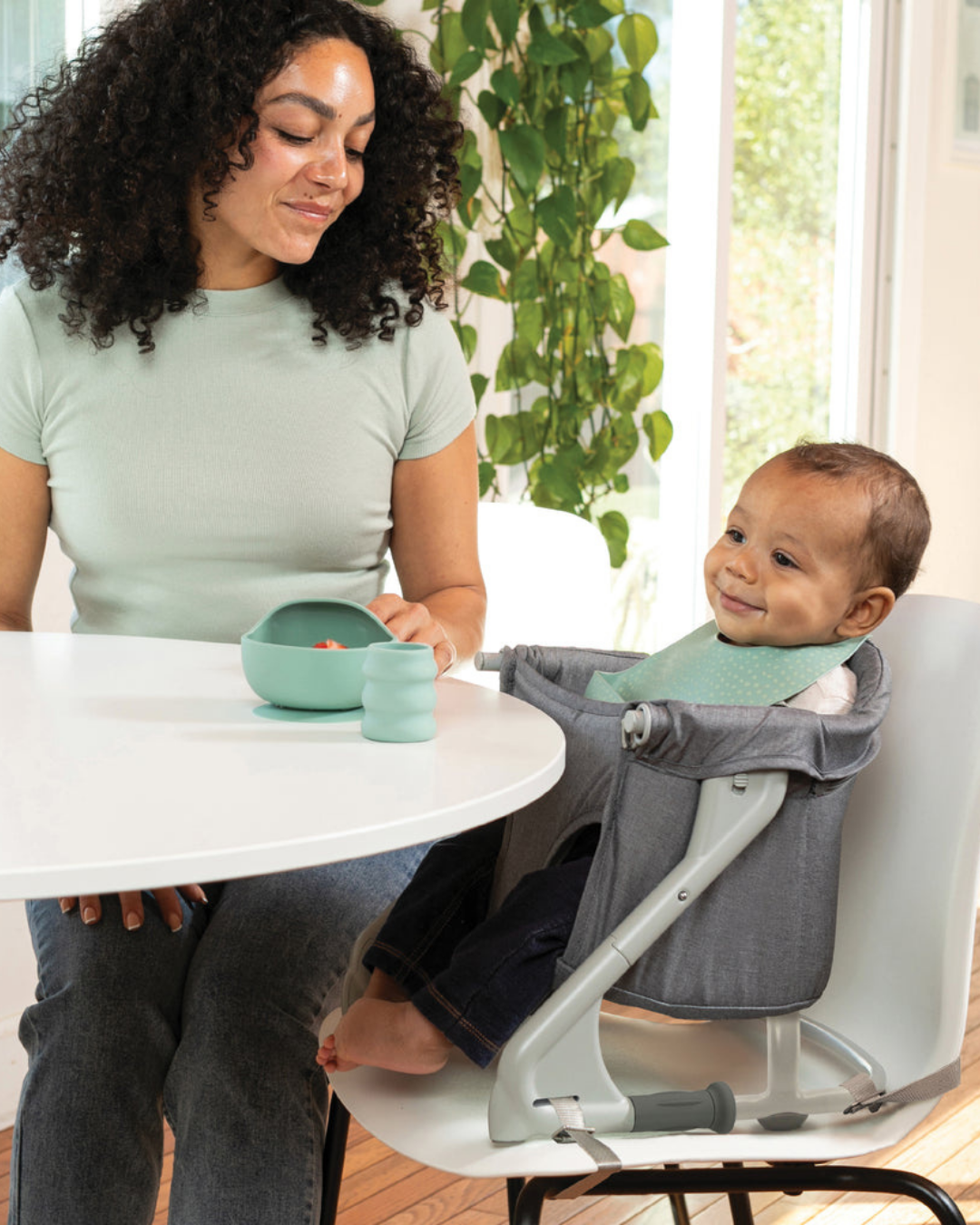 TRAVEL BOOSTER INFANTINO