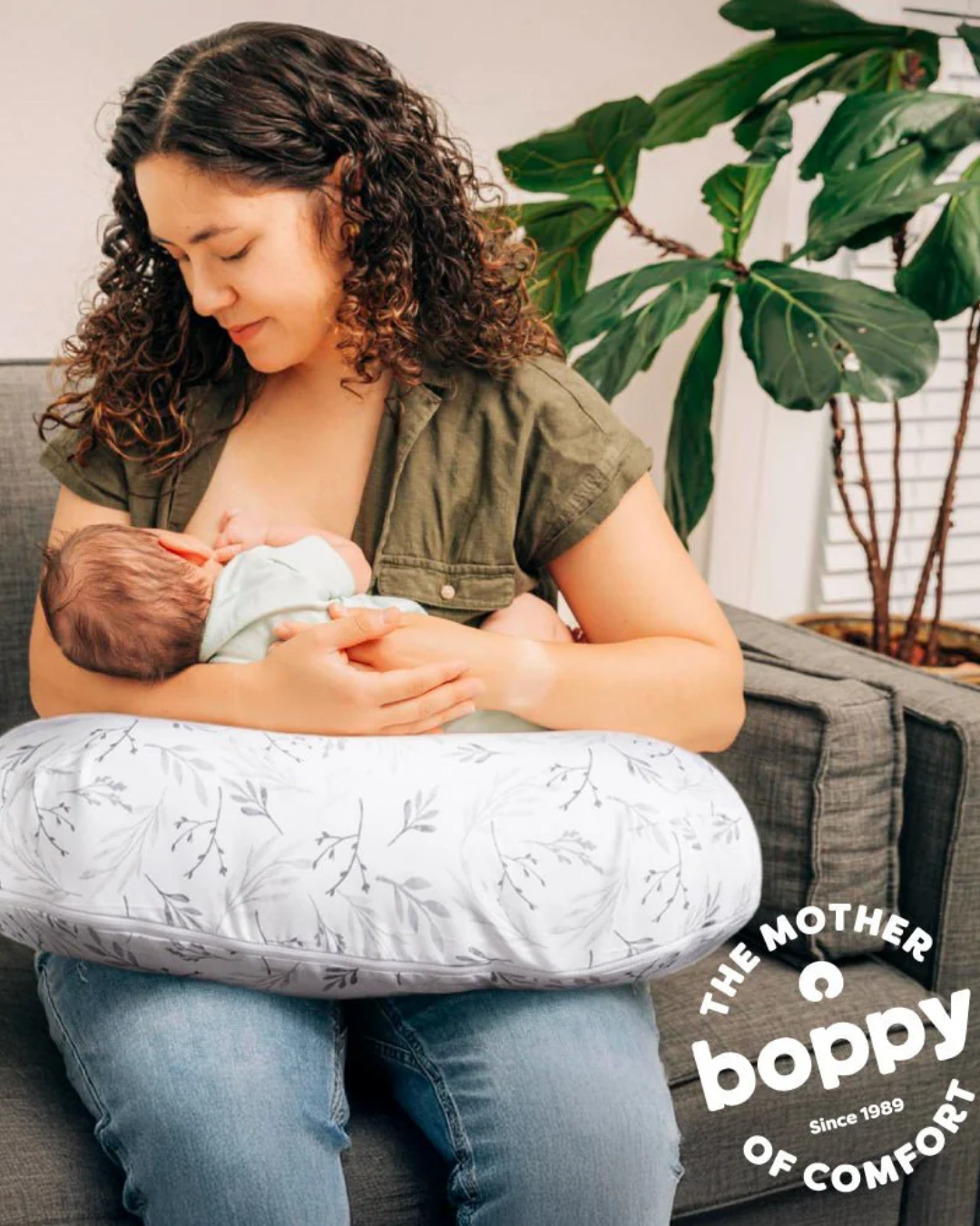 ALMOHADA BOPPY HOJAS GRIS