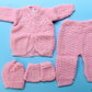 TRAJE NIÑA TEJIDO ROSADO 4PCS