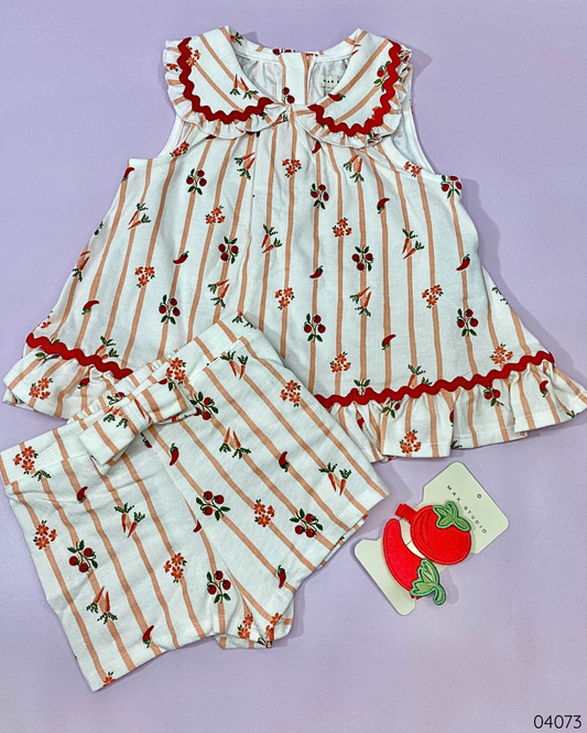 TRAJE ZANAHORIA BLANCO