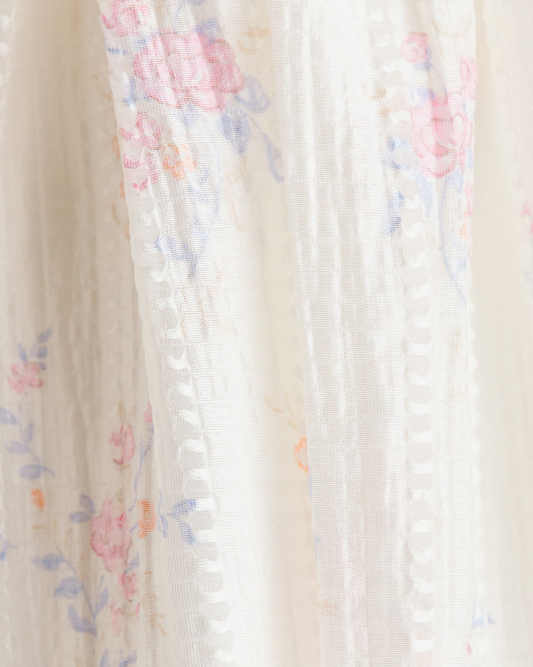 VESTIDO BLANCO FLORES
