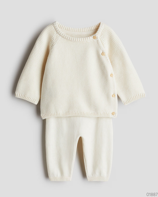 TRAJE BLANCO BORDADO H&M