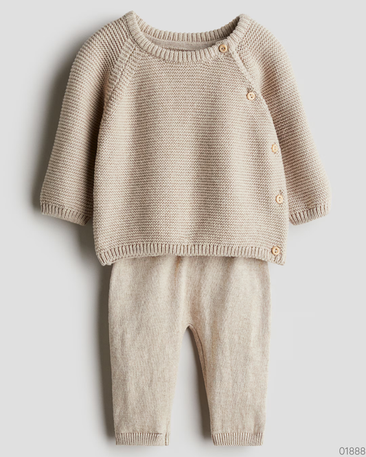 TRAJE CAFE BORDADO H&M