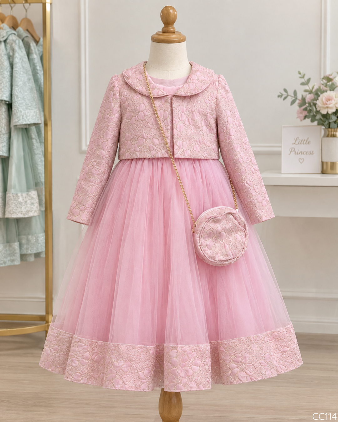 VESTIDO CHAMPAGNE CHALECO Y CARTERA