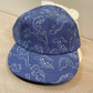 GORRA CON OREJITAS DINOS