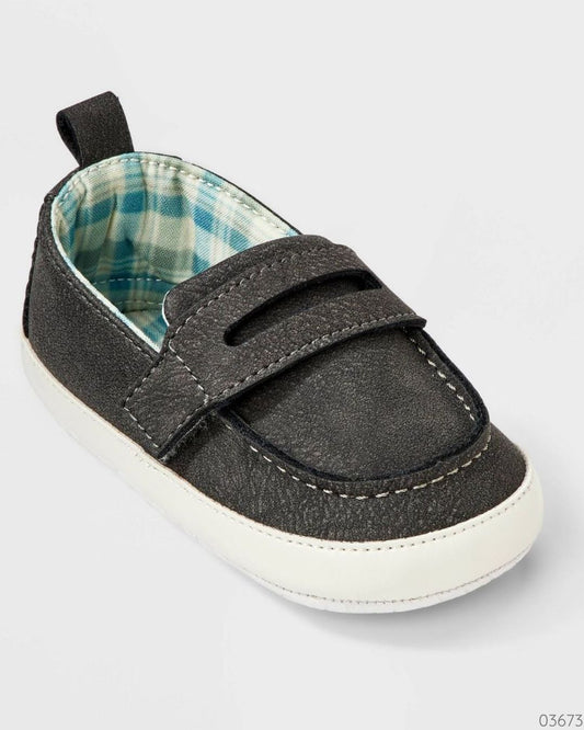 ZAPATO NEGRO CARTER´S MOCASIN
