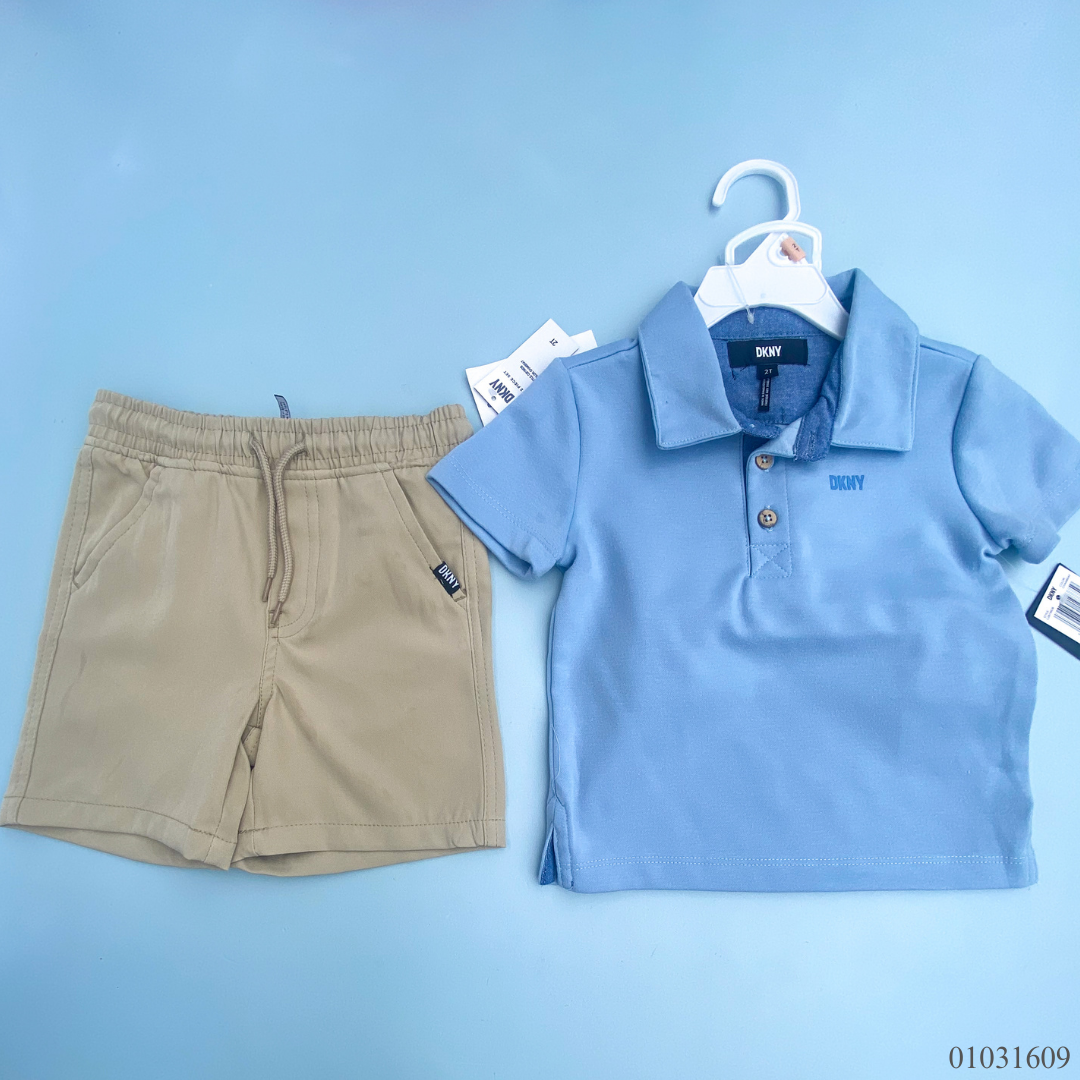 TRAJE NIÑO 2 PIEZAS DKNY SHORT COLOR BEIGE CAMISA POLO