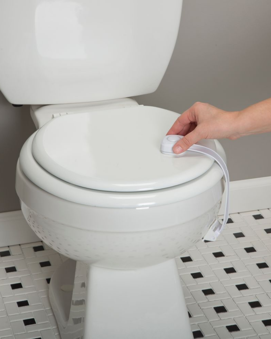 SEGURO PARA TAPA DE INODORO