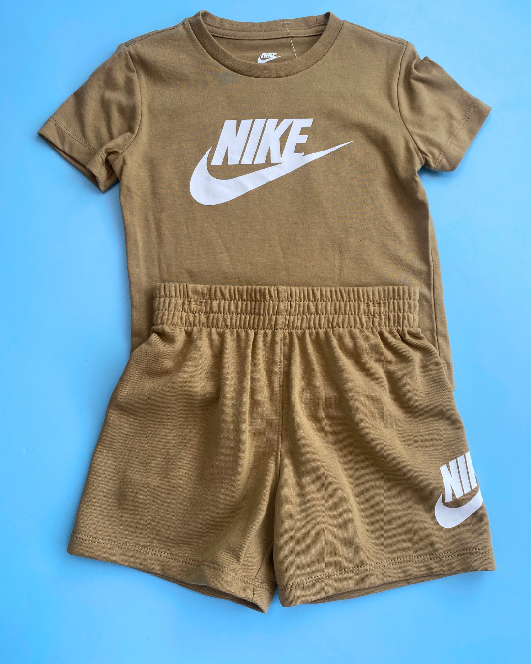 TRAJE CAFE 2 PZS NIKE