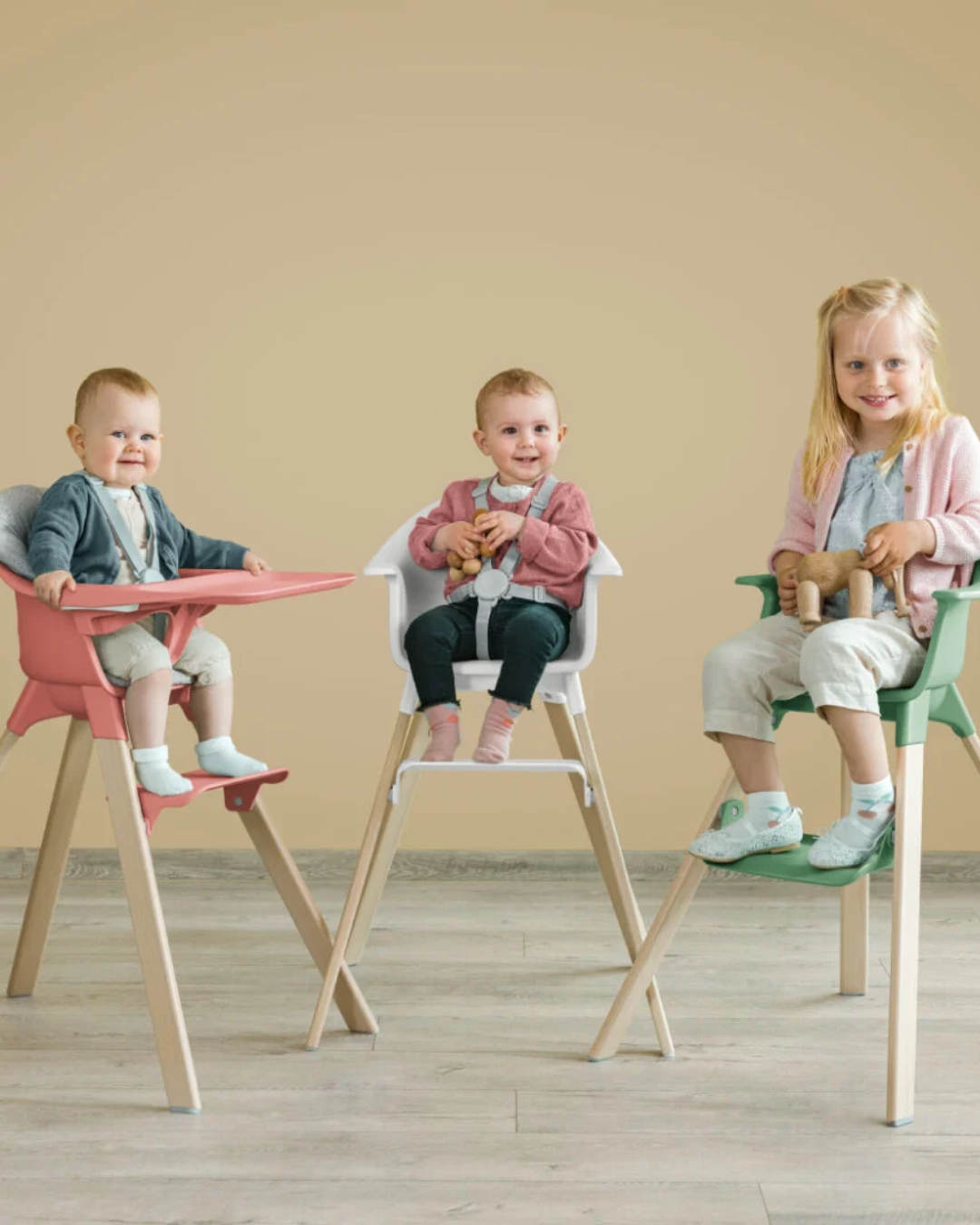 SILLA DE COMER STOKKE CLIKK GRIS