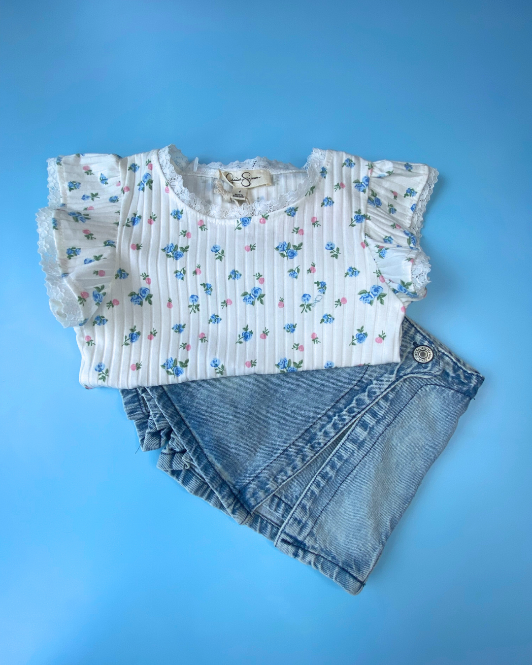 TRAJE 2 PZS FALDA JEAN JESSICA SIMPSON
