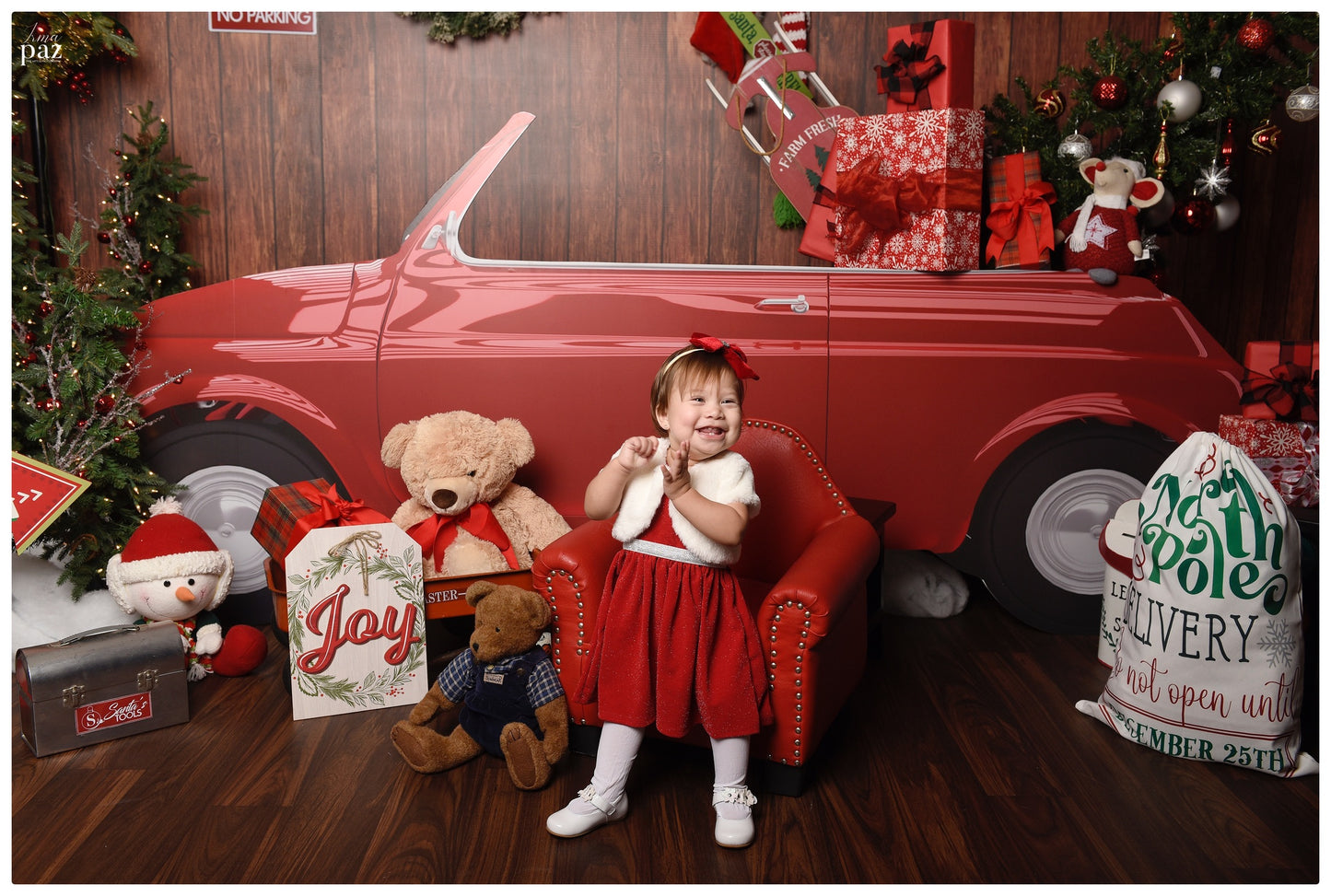 VESTIDO ROJO CON CHALECO BLANCO