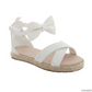 SANDALIAS BLANCAS BORDADAS OSHKOSH