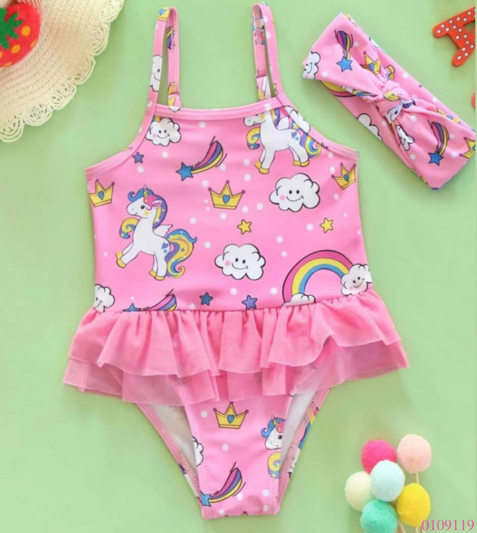 TRAJE BAÑO ROSADO ARCOIRIS Y UNICORNIOS